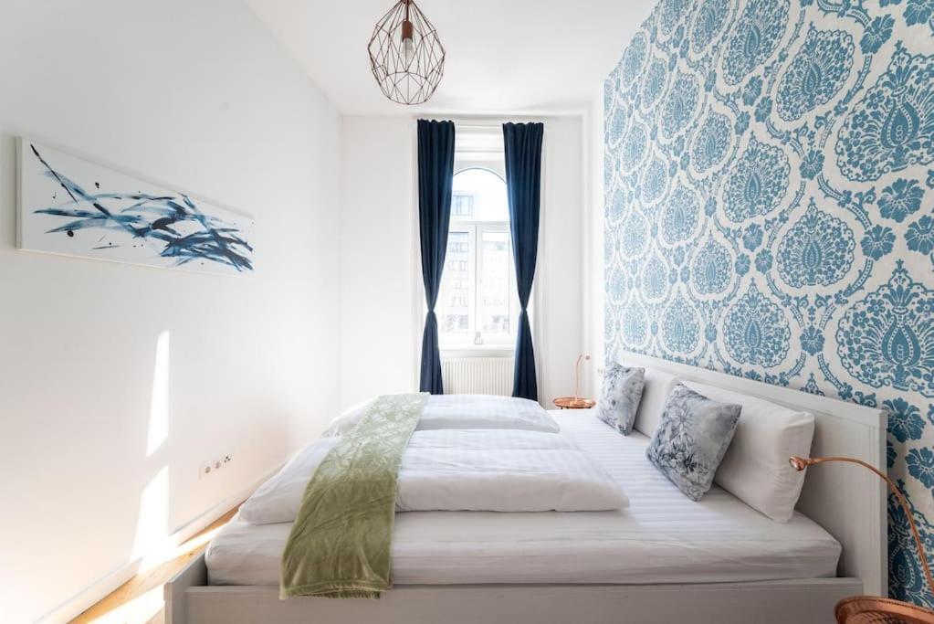 Spacious 2br By Metro And Center By Hm * Viena